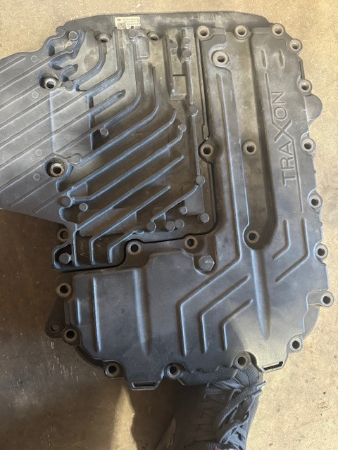 ZF Getriebesteller Oberteil TRAXON Deckel 0501331678 - Getriebe und Teile für LKW: das Bild 2 ZF Getriebesteller Oberteil TRAXON Deckel 0501331678 - Getriebe und Teile für LKW: das Bild 2