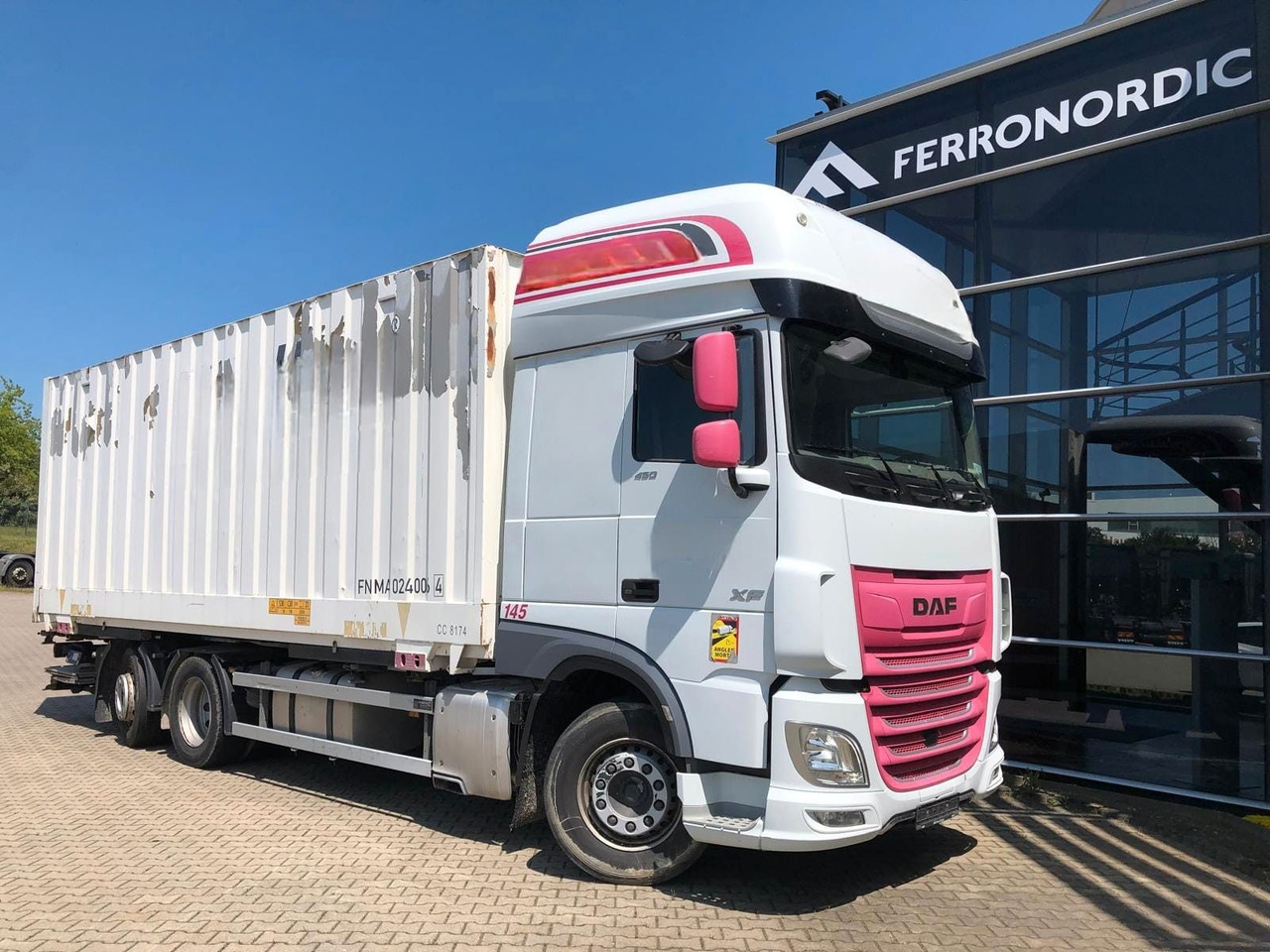 DAF XF450 SSC Lenk/Lift*LBW*AHK*Standklima - Koffer LKW: das Bild 1 DAF XF450 SSC Lenk/Lift*LBW*AHK*Standklima - Koffer LKW: das Bild 1