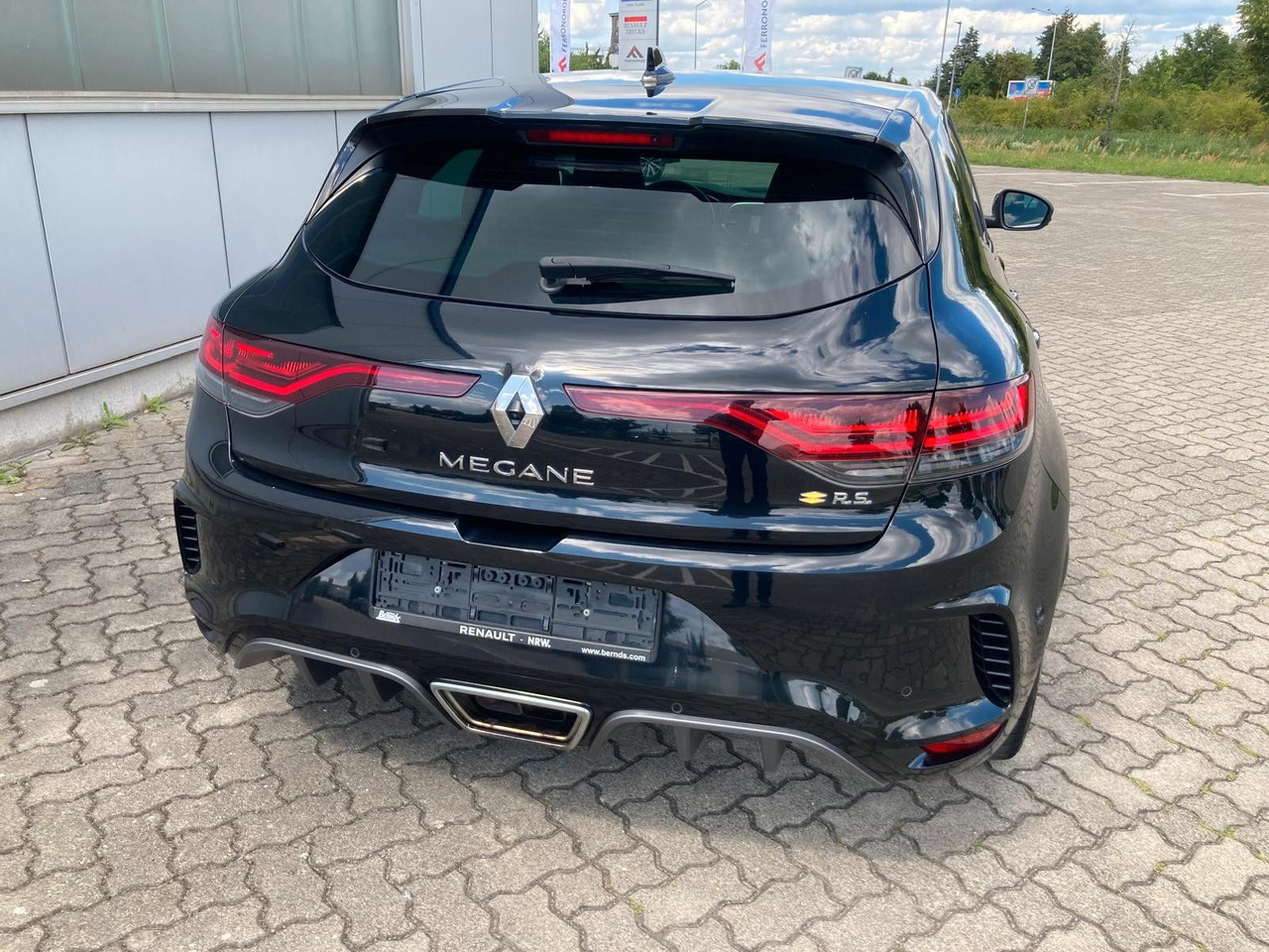 Renault Megane IV Lim. 5-trg. R.S. Trophy TCe 300 - PKW: das Bild 4 Renault Megane IV Lim. 5-trg. R.S. Trophy TCe 300 - PKW: das Bild 4