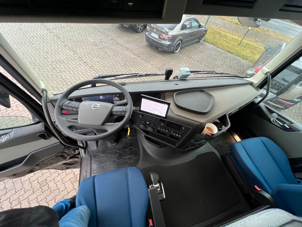 Sattelzugmaschine Volvo FH460 XL*A.Miete*Turbo Compound*Navi: das Bild 12