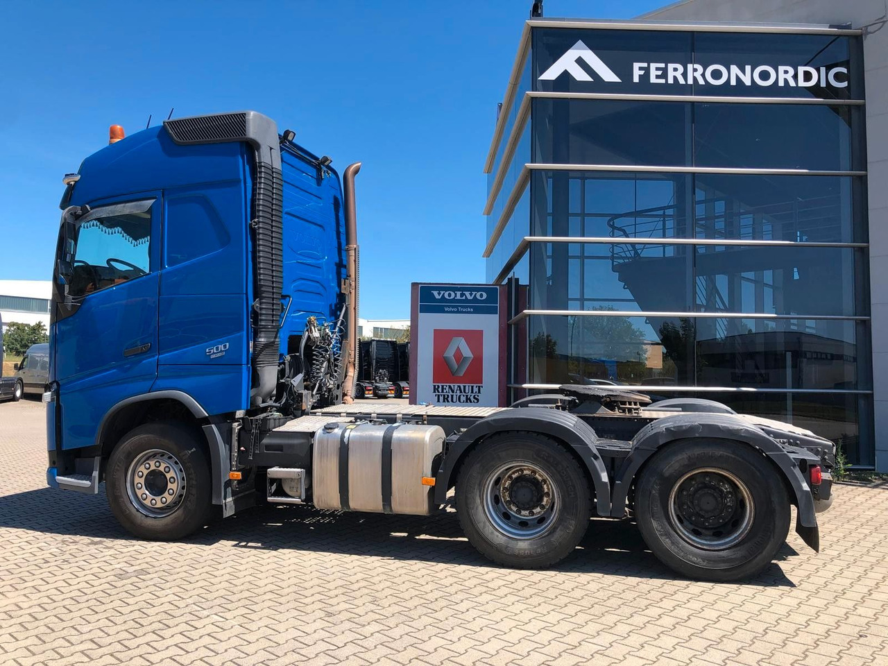 Volvo FH500 6x4*Liftachse*80T*IP-Cool*PTO - Sattelzugmaschine: das Bild 4 Volvo FH500 6x4*Liftachse*80T*IP-Cool*PTO - Sattelzugmaschine: das Bild 4