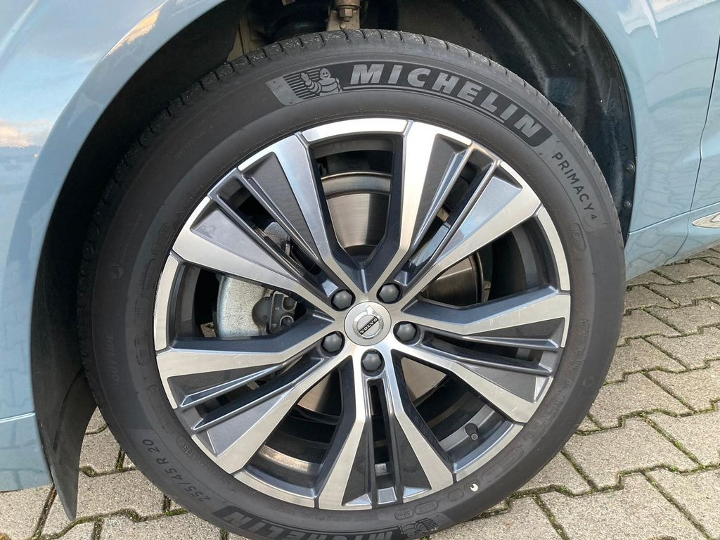 Volvo XC 60 T6 Inscr. Rech. Plug-In Hybrid AWD Md.2022 Volvo XC 60 T6 Inscr. Rech. Plug-In Hybrid AWD Md.2022 - SUV/ Geländewagen: das Bild 5 Volvo XC 60 T6 Inscr. Rech. Plug-In Hybrid AWD Md.2022 Volvo XC 60 T6 Inscr. Rech. Plug-In Hybrid AWD Md.2022 - SUV/ Geländewagen: das Bild 5