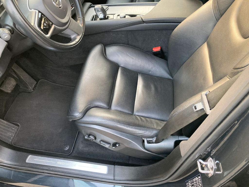 SUV/ Geländewagen Volvo XC 90 T8 7-Sitzer Inscr. Expr. Recharge AWD: das Bild 9