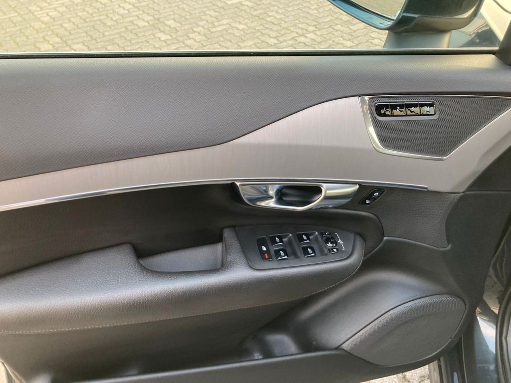 SUV/ Geländewagen Volvo XC 90 T8 7-Sitzer Inscr. Expr. Recharge AWD: das Bild 17
