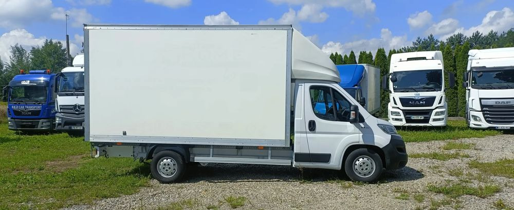 Fiat Ducato - Koffer Transporter: das Bild 4 Fiat Ducato - Koffer Transporter: das Bild 4