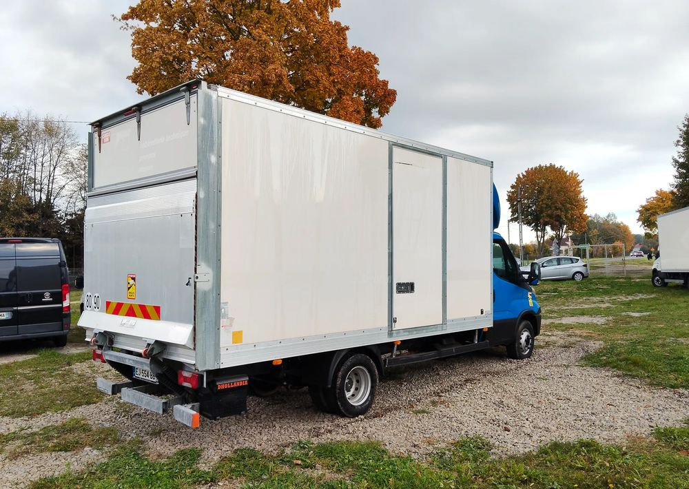 Iveco Daily 70C18 - Koffer LKW: das Bild 5 Iveco Daily 70C18 - Koffer LKW: das Bild 5