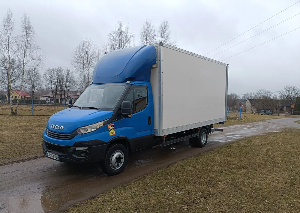 Iveco Daily 70C18 - Koffer LKW: das Bild 2 Iveco Daily 70C18 - Koffer LKW: das Bild 2