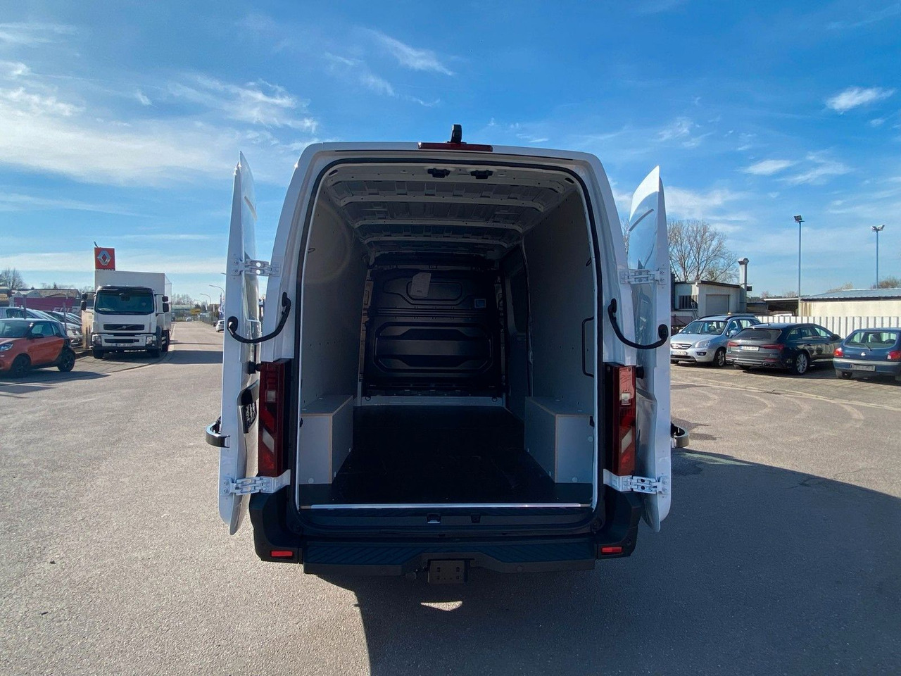 Kastenwagen, Elektro-Transporter, Zustand - NEU Renault Master E-Tech 145.35 L3H2: das Bild 9