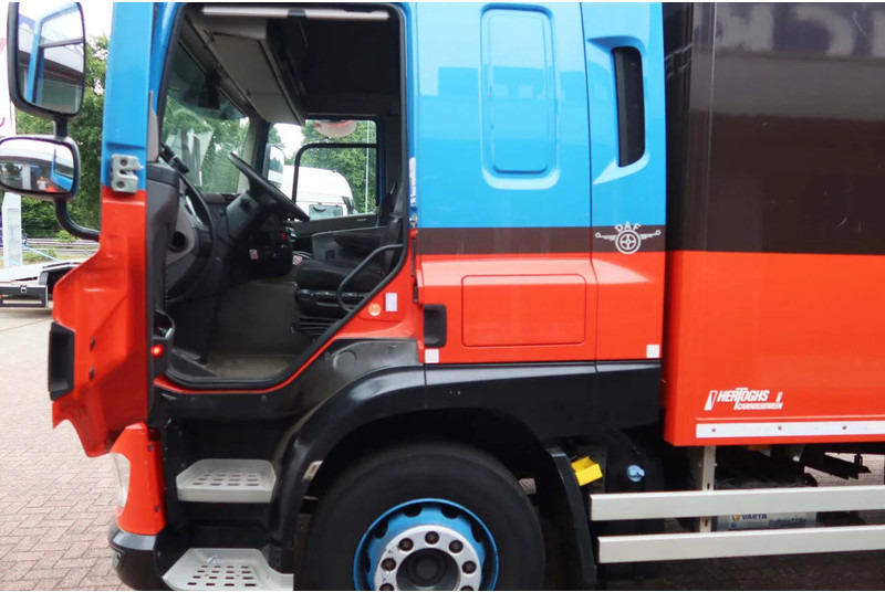 Koffer LKW DAF CF 410 Bakwagen + Onderschuif klep: das Bild 9