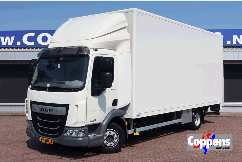 DAF LF 210 Bakwagen + Dhollandia klep 1500 kg - Koffer LKW: das Bild 1 DAF LF 210 Bakwagen + Dhollandia klep 1500 kg - Koffer LKW: das Bild 1
