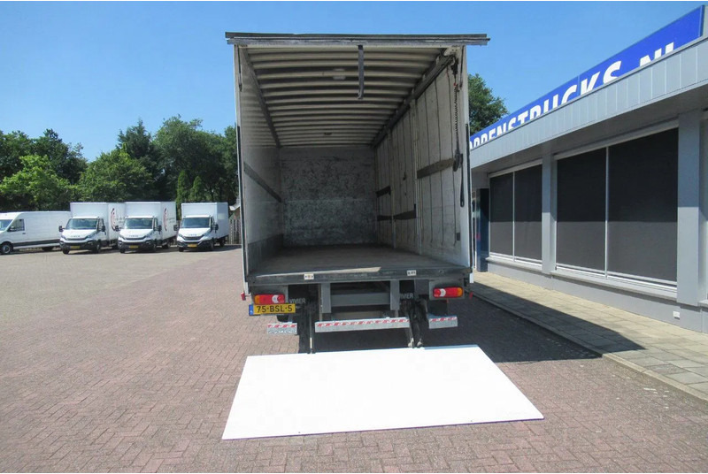 DAF LF 250 250 bak + klep + schuifzeil E6 - Plane LKW: das Bild 3 DAF LF 250 250 bak + klep + schuifzeil E6 - Plane LKW: das Bild 3