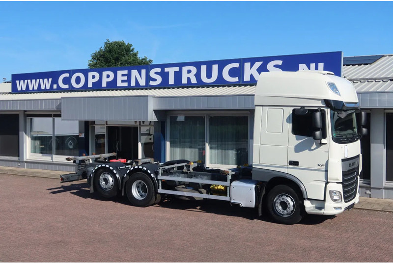 DAF XF 106.450 Wissellaadbaksysteem / Chassis - Containerwagen/ Wechselfahrgestell LKW: das Bild 2 DAF XF 106.450 Wissellaadbaksysteem / Chassis - Containerwagen/ Wechselfahrgestell LKW: das Bild 2
