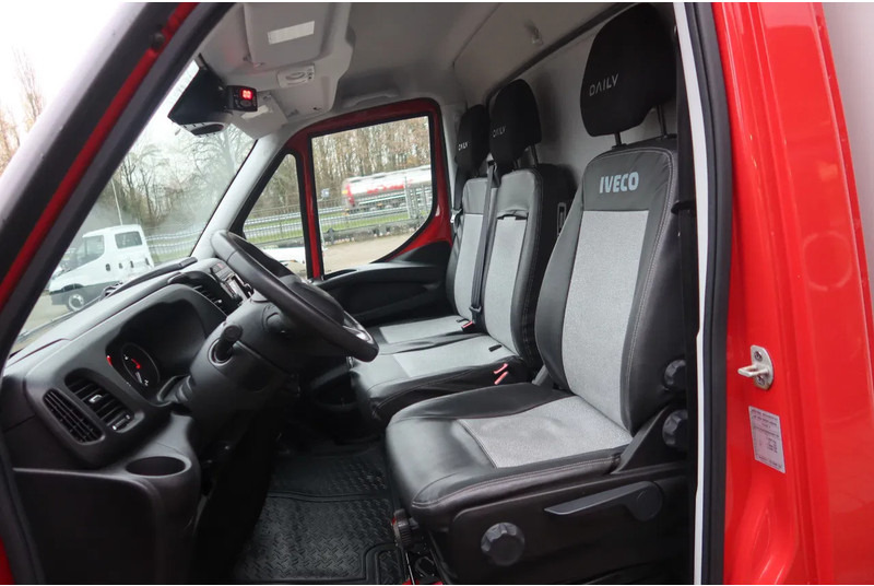 Iveco 35S 180 35 S 180 Hi-Matic - Kühltransporter: das Bild 5 Iveco 35S 180 35 S 180 Hi-Matic - Kühltransporter: das Bild 5