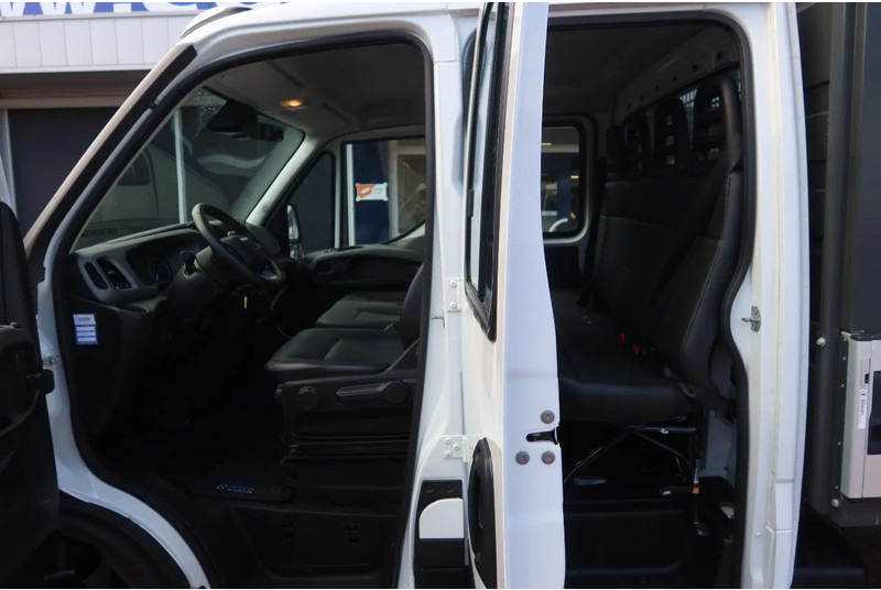 Pritsche Transporter, Transporter mit Doppelkabine Iveco Daily 35C16 HI Matic Dubbele cabine open 7 persoons uitvoering. Dubbel lucht achter as. 3.0 L motor: das Bild 9