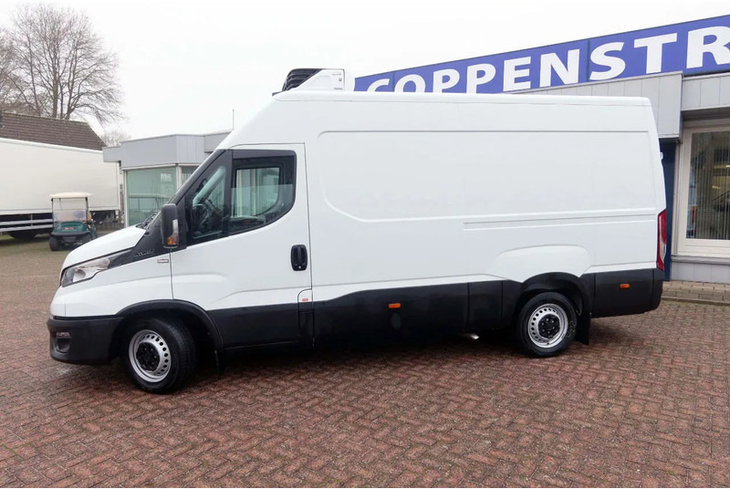 Iveco Daily 35S16 Koelen/vriezen/verwarmen Carrier Xarios 350 + nacht aansluiting 220 volt - Kühltransporter: das Bild 2 Iveco Daily 35S16 Koelen/vriezen/verwarmen Carrier Xarios 350 + nacht aansluiting 220 volt - Kühltransporter: das Bild 2