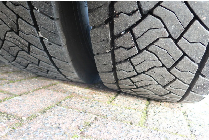 Koffer LKW Mercedes-Benz Actros 1840 L Bkawagen+ BAR klep 2.000kg met Gesioleerde bak: das Bild 19
