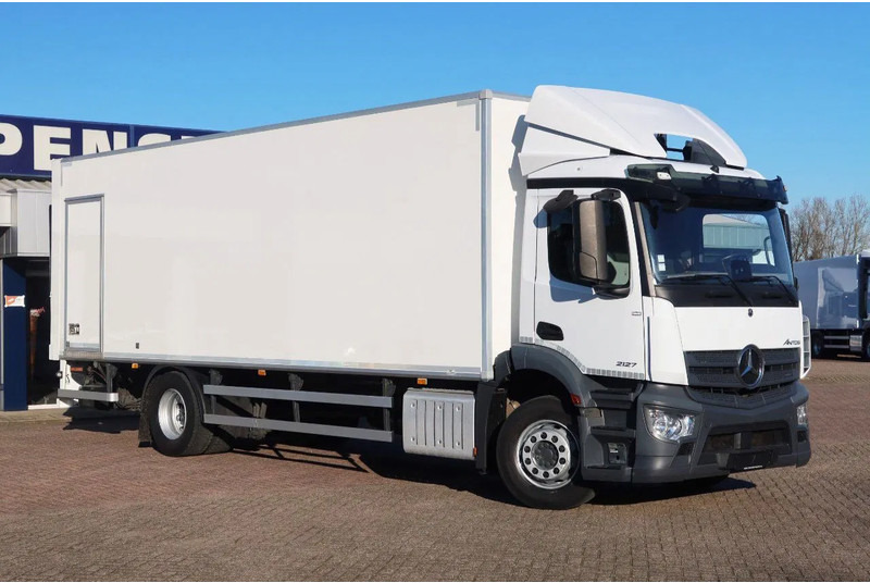Mercedes-Benz Antos 2127 L Bak+Klep 2000 kg Euro 6 - Koffer LKW: das Bild 2 Mercedes-Benz Antos 2127 L Bak+Klep 2000 kg Euro 6 - Koffer LKW: das Bild 2