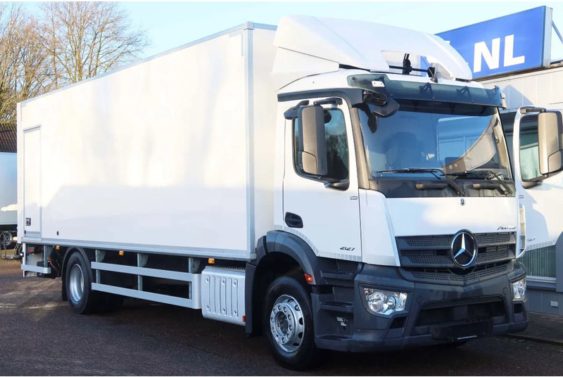 Mercedes-Benz Antos 2127 L Bak+Klep Dhollandia 2.000 kg, Geisoleerd dak - Koffer LKW: das Bild 2 Mercedes-Benz Antos 2127 L Bak+Klep Dhollandia 2.000 kg, Geisoleerd dak - Koffer LKW: das Bild 2