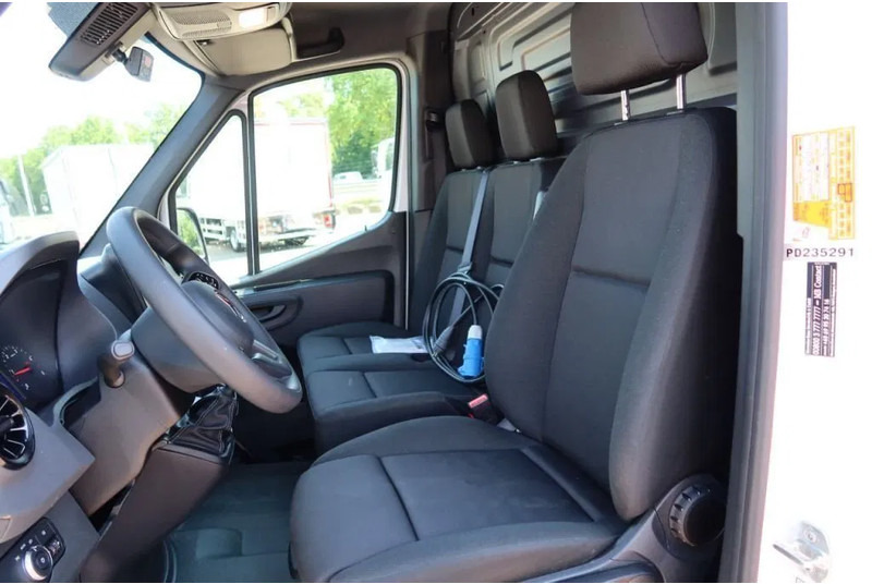 Mercedes-Benz Sprinter 315 CDI Koel/Vries/Verwarmen Carrier Xarios 350 + 220 volt nachtaansluiting - Kühltransporter: das Bild 5 Mercedes-Benz Sprinter 315 CDI Koel/Vries/Verwarmen Carrier Xarios 350 + 220 volt nachtaansluiting - Kühltransporter: das Bild 5