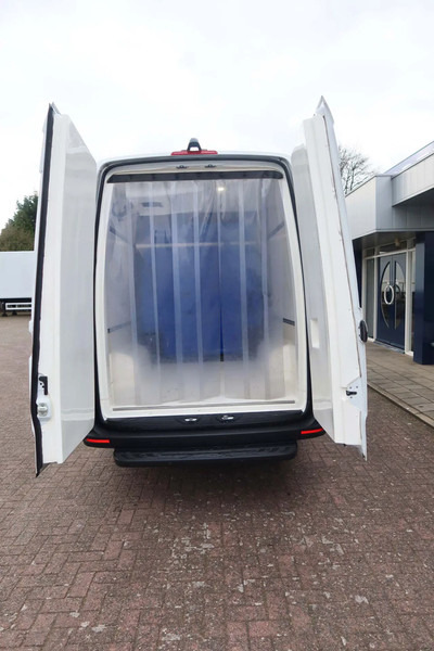 Mercedes-Benz Sprinter 317 CDI L3/H2 Multi temp, Verplaatsbare tussenwand - Kühltransporter: das Bild 4 Mercedes-Benz Sprinter 317 CDI L3/H2 Multi temp, Verplaatsbare tussenwand - Kühltransporter: das Bild 4