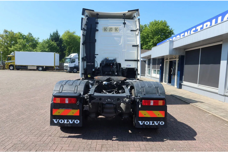Volvo FH 460 Voith Retarder Standklima, Iparkcool - Sattelzugmaschine: das Bild 3 Volvo FH 460 Voith Retarder Standklima, Iparkcool - Sattelzugmaschine: das Bild 3