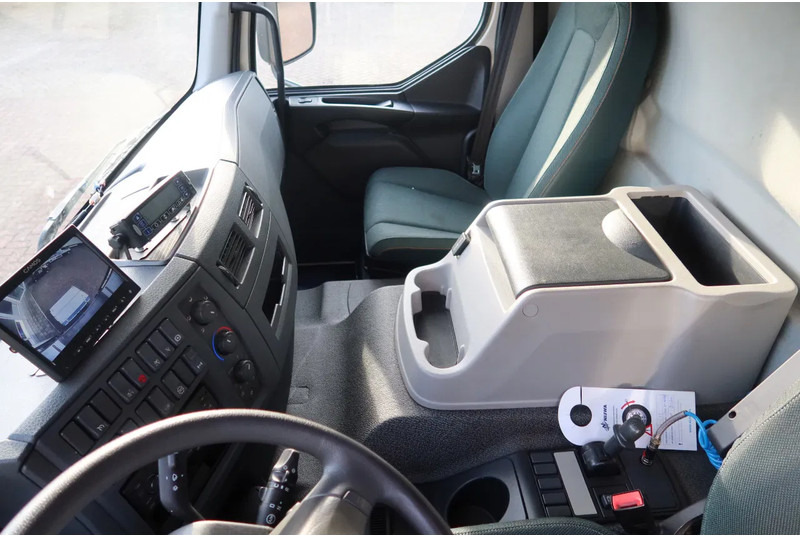 Volvo FE 280 4x2 Carrier Supra 1250 Koel/ Vries+ BAR klep 2000 kg. 2 Stuks in voorraad - Kühlkoffer LKW: das Bild 5 Volvo FE 280 4x2 Carrier Supra 1250 Koel/ Vries+ BAR klep 2000 kg. 2 Stuks in voorraad - Kühlkoffer LKW: das Bild 5