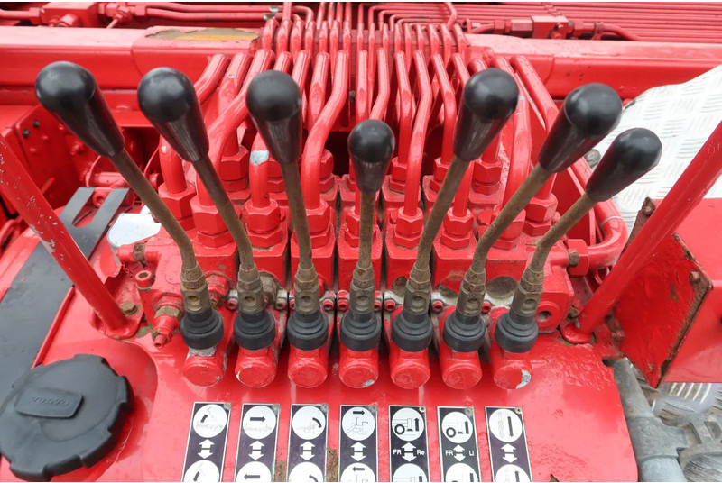 Volvo FH 460 Hooklift 8x2 Haakarm. 3x Steering axle - Seil Abrollkipper: das Bild 4 Volvo FH 460 Hooklift 8x2 Haakarm. 3x Steering axle - Seil Abrollkipper: das Bild 4