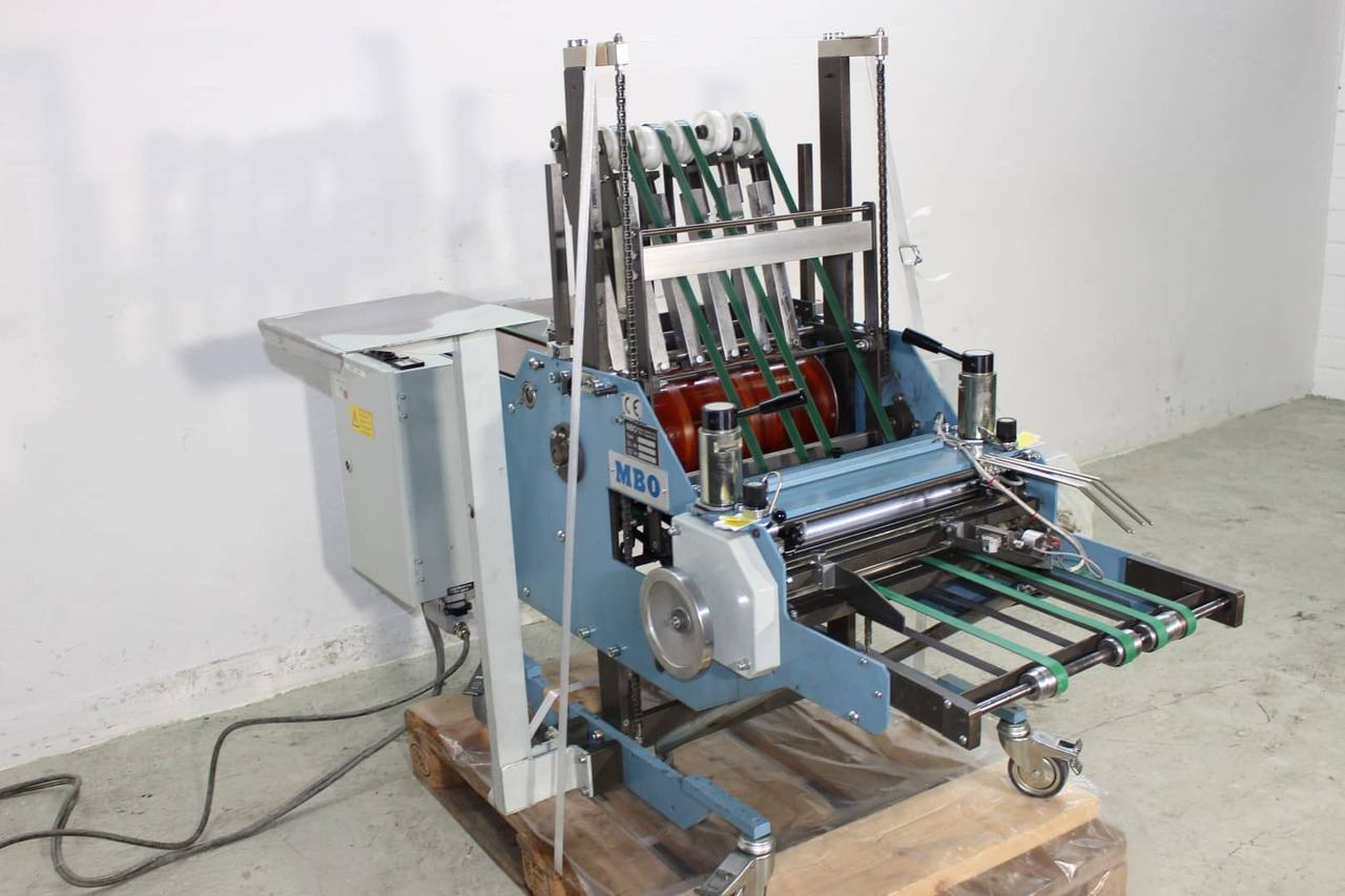 MBO SAP46L - Druckmaschine: das Bild 3 MBO SAP46L - Druckmaschine: das Bild 3