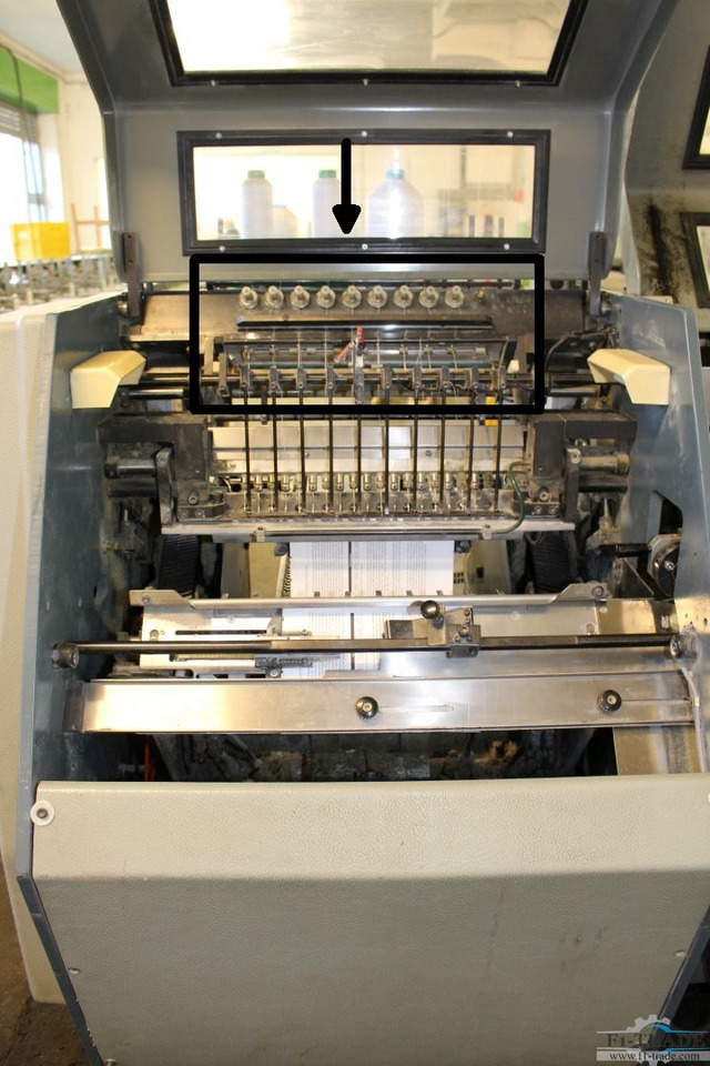MECCANOTECNICA ASTER ASTRONIC 150 - Bindemaschine: das Bild 3 MECCANOTECNICA ASTER ASTRONIC 150 - Bindemaschine: das Bild 3