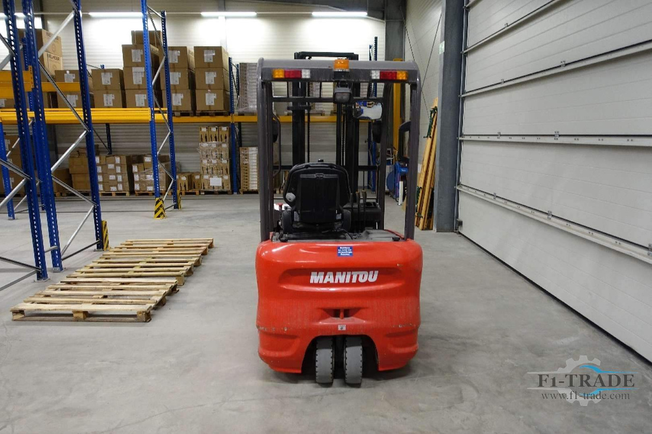 Manitou ME 315 - Elektrostapler: das Bild 2 Manitou ME 315 - Elektrostapler: das Bild 2