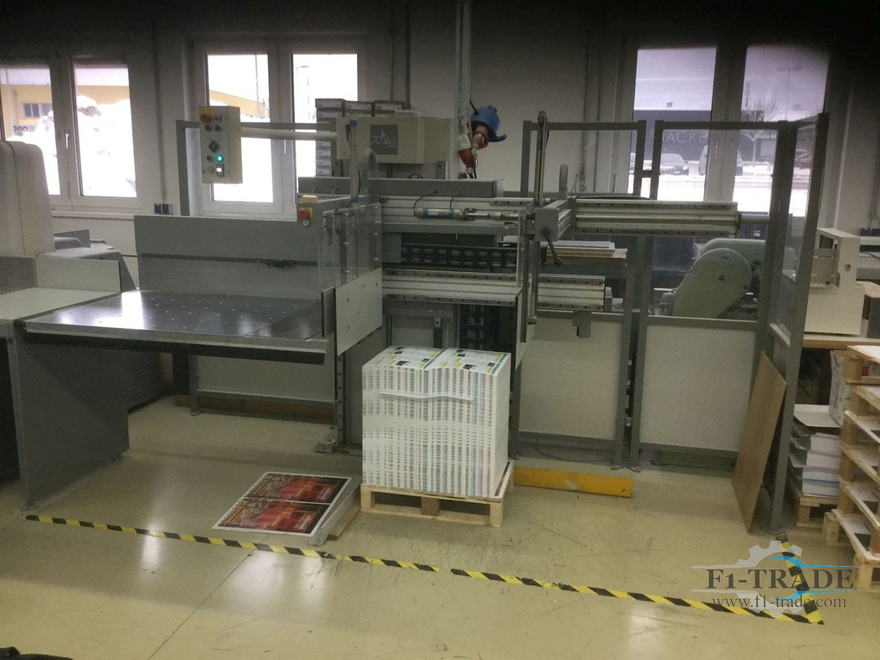 Polar TR 1ER 110-4 - Druckmaschine: das Bild 3 Polar TR 1ER 110-4 - Druckmaschine: das Bild 3