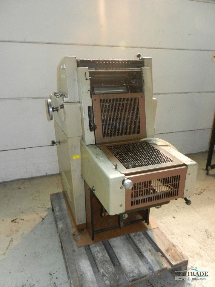 Rotaprint R 45 K - Offsetdruckmaschine: das Bild 1 Rotaprint R 45 K - Offsetdruckmaschine: das Bild 1