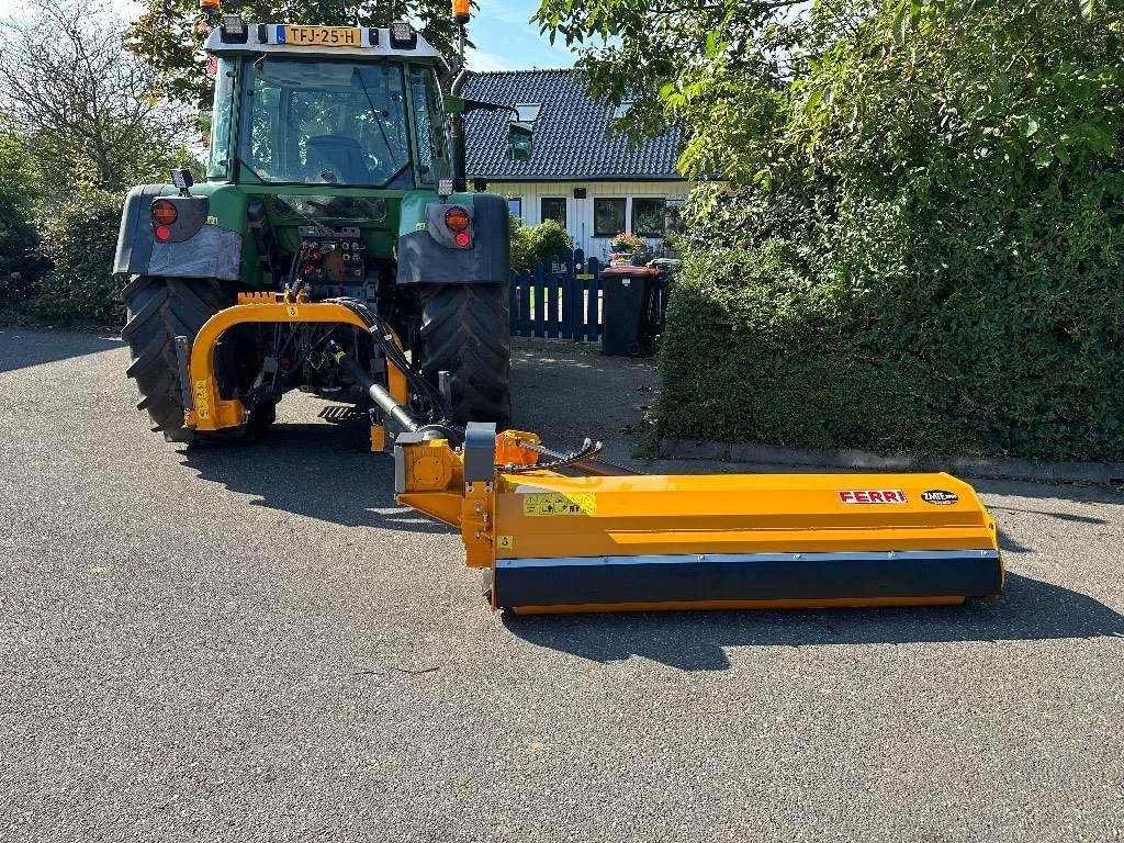 Ferri ZMTE 2000 PRO (bj 2023) - Seitenmulcher: das Bild 1 Ferri ZMTE 2000 PRO (bj 2023) - Seitenmulcher: das Bild 1
