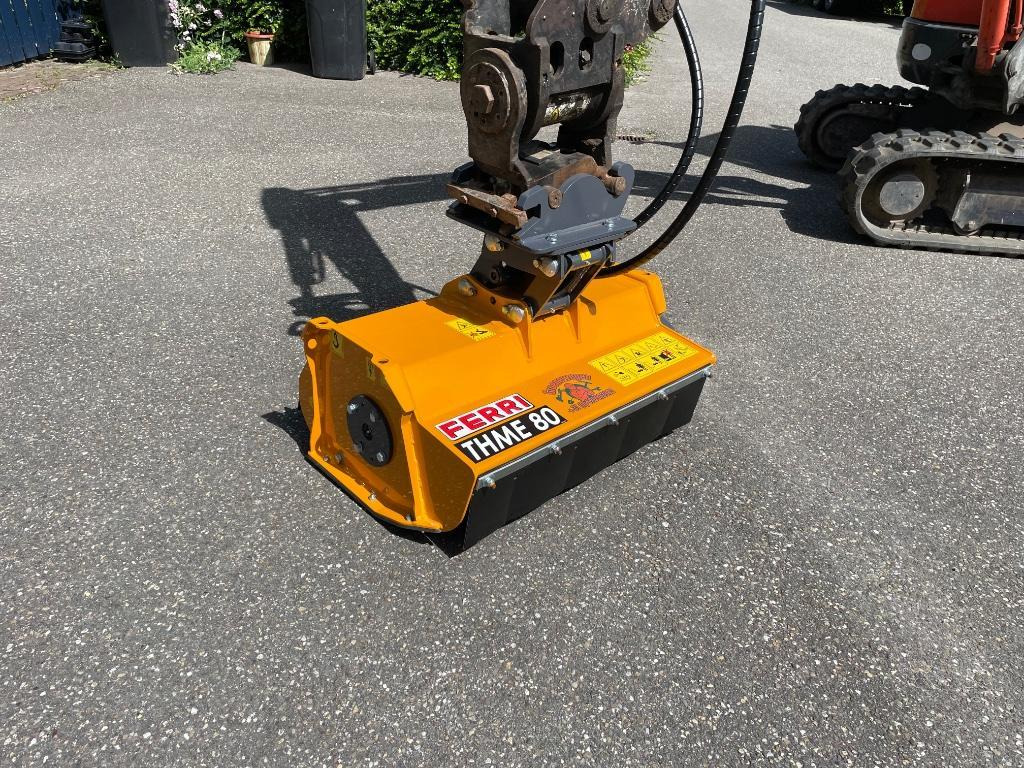 Ferri klepelbak voor aan de kraan CW05 CW10 CW30 - Schlegelmäher/ Mulcher: das Bild 2 Ferri klepelbak voor aan de kraan CW05 CW10 CW30 - Schlegelmäher/ Mulcher: das Bild 2