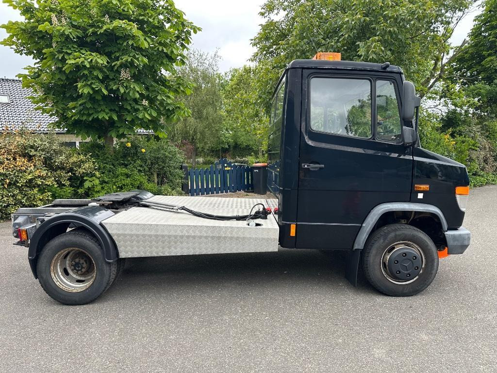 Mercedes Vario 614 814 618 818 BE trekker combi combinatie - Minisattelzug: das Bild 2 Mercedes Vario 614 814 618 818 BE trekker combi combinatie - Minisattelzug: das Bild 2