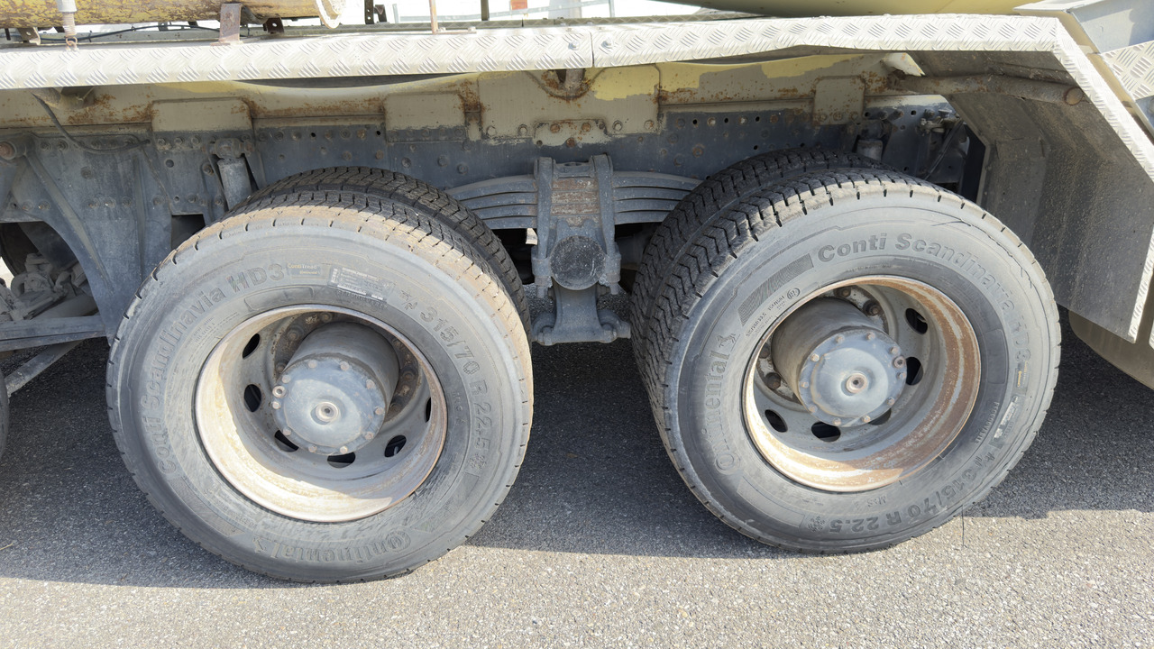 Betonmischer MERCEDES-BENZ Actros 4448 MP2: das Bild 6