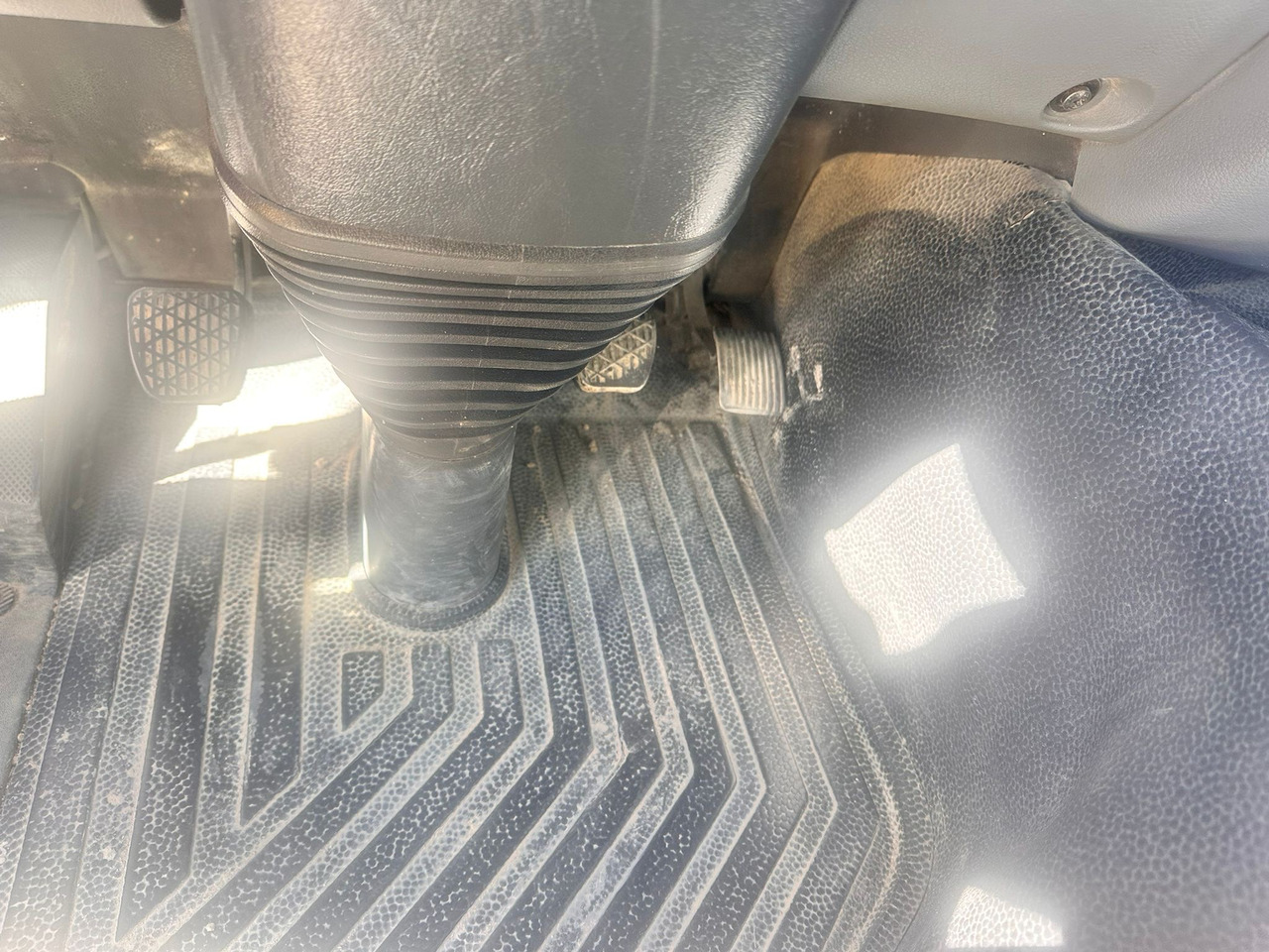 Betonmischer MERCEDES-BENZ Actros 4448 MP2: das Bild 20