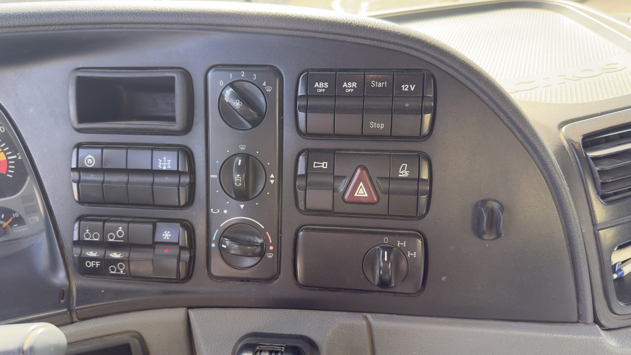 Betonmischer MERCEDES-BENZ Actros 4448 MP2: das Bild 16