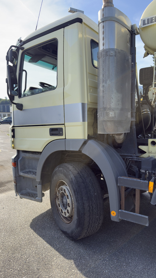 Betonmischer MERCEDES-BENZ Actros 4448 MP2: das Bild 8