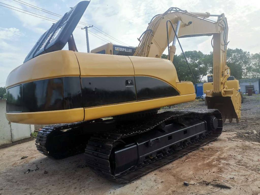 CAT 325C - Kettenbagger: das Bild 1 CAT 325C - Kettenbagger: das Bild 1