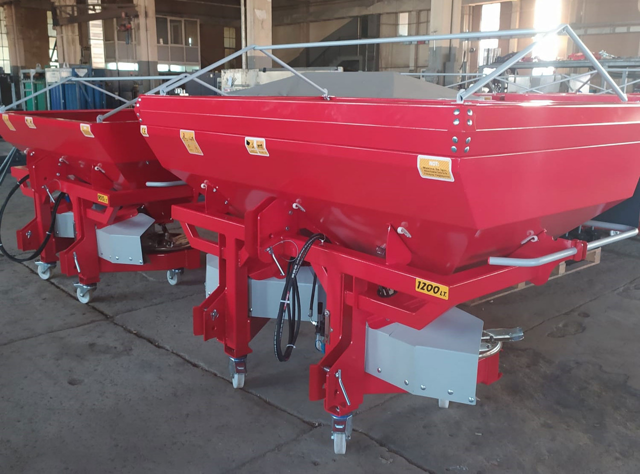 SOIL MASTER _MOUNTED TYPE FERTILIZER SPREADER - Düngerstreuer: das Bild 3 SOIL MASTER _MOUNTED TYPE FERTILIZER SPREADER - Düngerstreuer: das Bild 3