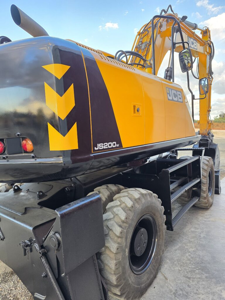 JCB JS200WT4 - Mobilbagger: das Bild 4 JCB JS200WT4 - Mobilbagger: das Bild 4