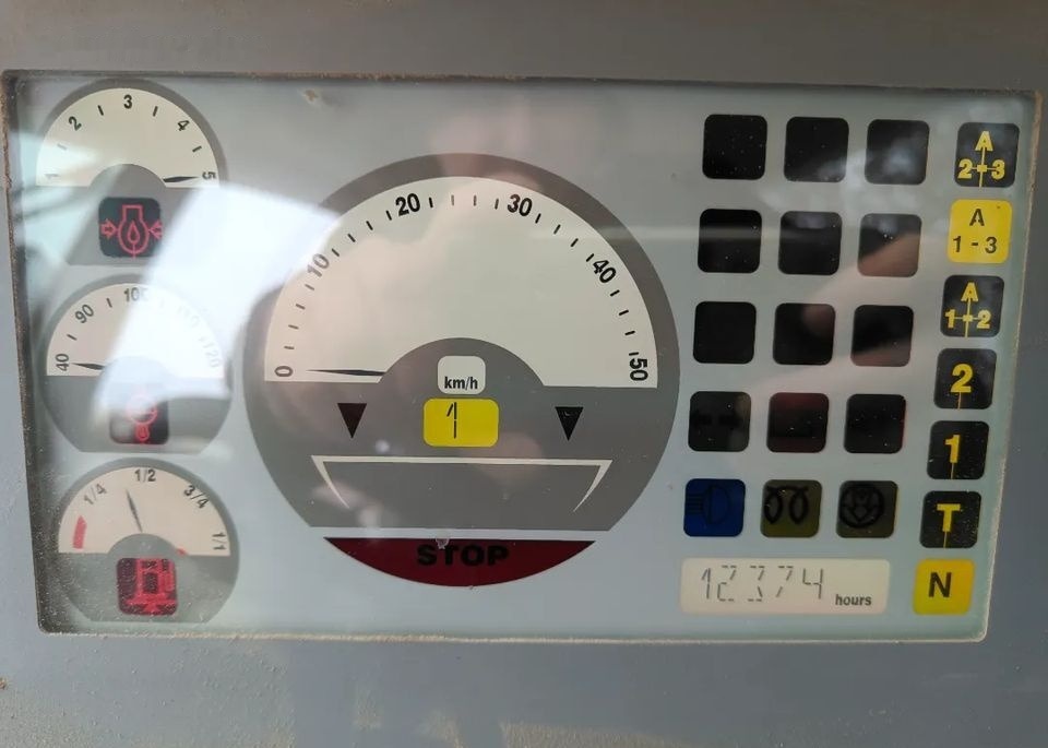 Liebherr L544 2 plus 2 - Radlader: das Bild 5 Liebherr L544 2 plus 2 - Radlader: das Bild 5