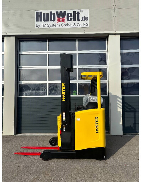 Hyster R 1.2 E Schubmaststapler, 1200kg - Schubmaststapler: das Bild 1 Hyster R 1.2 E Schubmaststapler, 1200kg - Schubmaststapler: das Bild 1