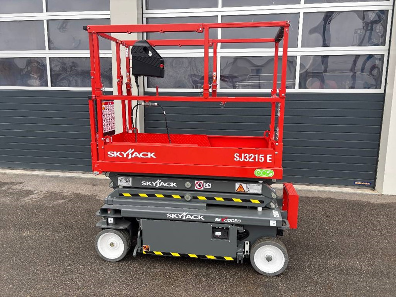 Skyjack SJ 3215 E - 6,44m Elektro Scherenarbeitsbühne - Scherenbühne: das Bild 2 Skyjack SJ 3215 E - 6,44m Elektro Scherenarbeitsbühne - Scherenbühne: das Bild 2