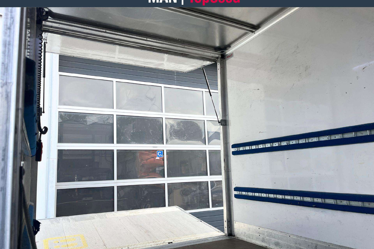 MAN TGE - Koffer Transporter: das Bild 5 MAN TGE - Koffer Transporter: das Bild 5