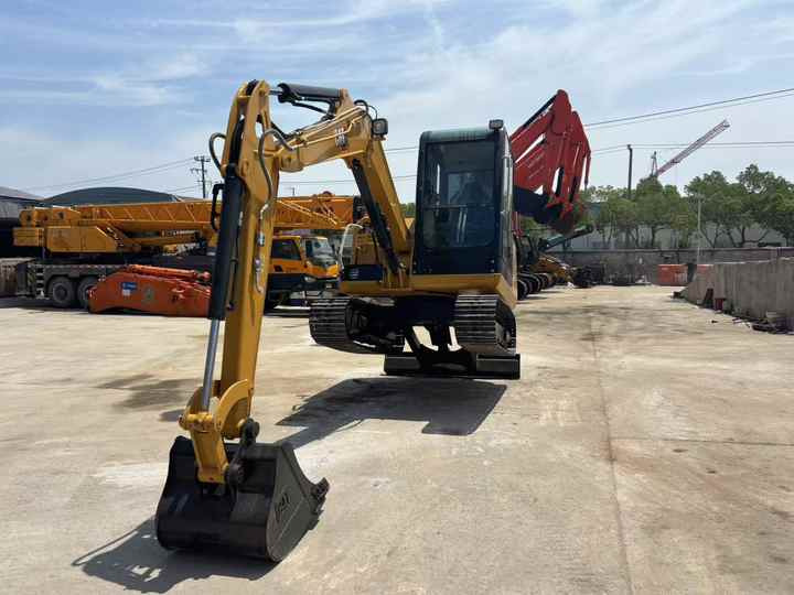 6 Ton Used Cat 305.5 306 307e 308 Crawler Excavator Mini Caterpillar 305.5 E2 for Sale China Cat305.5 Cat305.5e2 Low Price - Bagger: das Bild 5 6 Ton Used Cat 305.5 306 307e 308 Crawler Excavator Mini Caterpillar 305.5 E2 for Sale China Cat305.5 Cat305.5e2 Low Price - Bagger: das Bild 5