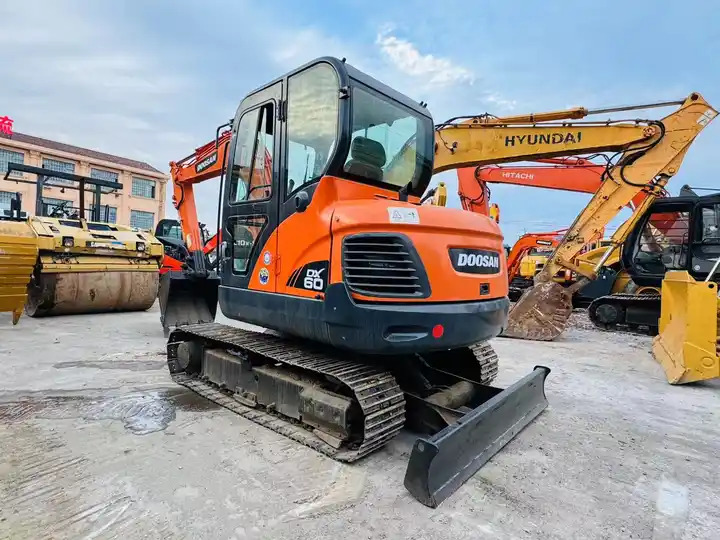 6t Small Excavator,Mini Excavating Machine Korea Doosan Used Excavators Doosan Dx60 For Sale In Shanghai - Kettenbagger: das Bild 5 6t Small Excavator,Mini Excavating Machine Korea Doosan Used Excavators Doosan Dx60 For Sale In Shanghai - Kettenbagger: das Bild 5