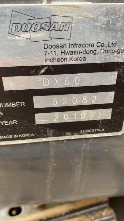 Awesome Performance Korea Imported Small Scale Used Doosan Dx60 Excavator in Shanghai - Kettenbagger: das Bild 5 Awesome Performance Korea Imported Small Scale Used Doosan Dx60 Excavator in Shanghai - Kettenbagger: das Bild 5