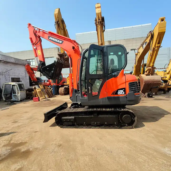 Best Price For 6t Mini Excavator,Small Excavating Machine Korea Doosan Used Excavators Doosan Dx60 For Sale In Shanghai - Kettenbagger: das Bild 2 Best Price For 6t Mini Excavator,Small Excavating Machine Korea Doosan Used Excavators Doosan Dx60 For Sale In Shanghai - Kettenbagger: das Bild 2